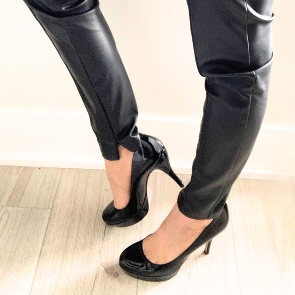 Authentic Gucci pumps in EUC - Picture 3 of 5